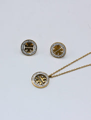Gold plated pendent and earrings comes with gift packing for your love ones perfect gift for party and birthday